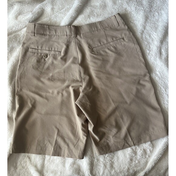 Ben Hogan Performance Mens Size 32 Biege Chino Golf Shorts 10 inseam - Picture 2 of 4